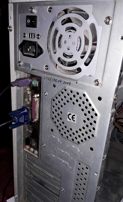 Настолен компютър