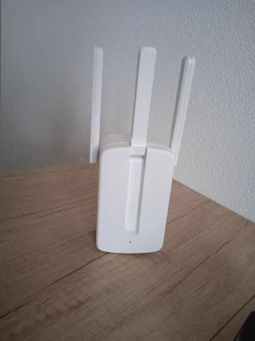 Range Extender Wi-Fi Mercusys MW300RE - Amplificator semnal 300Mbps