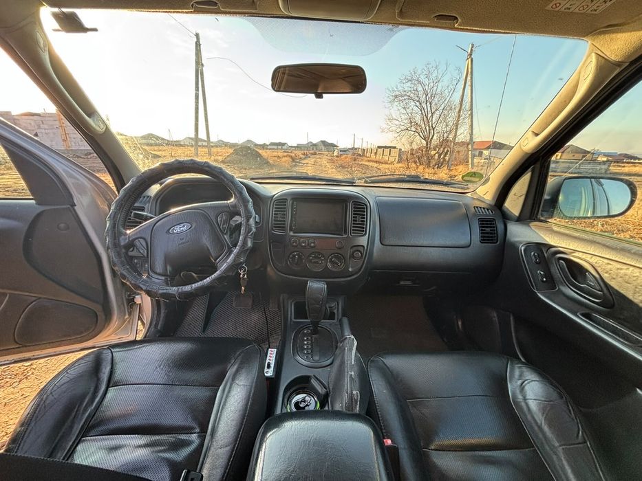 Ford maverick 3.0 литровый