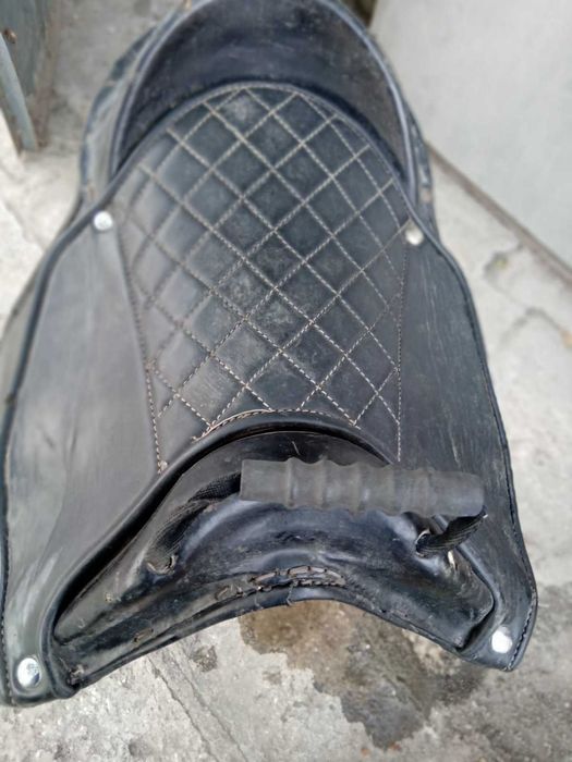 Седло за езда...