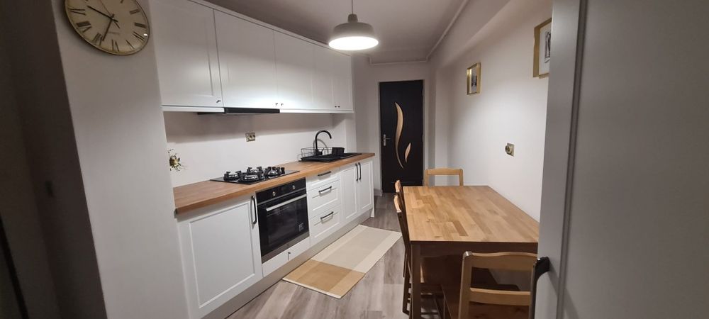 Se inchiriaza apartament ultracentral zona Opera