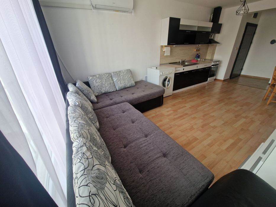 Продава се Двустаен апартамент в Свиленград - 62 кв.м за 1355 €/кв.м - Снимка #1