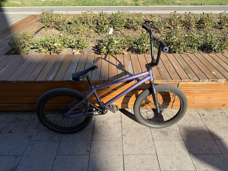 Продам BMX HARO Premium STRAY.
