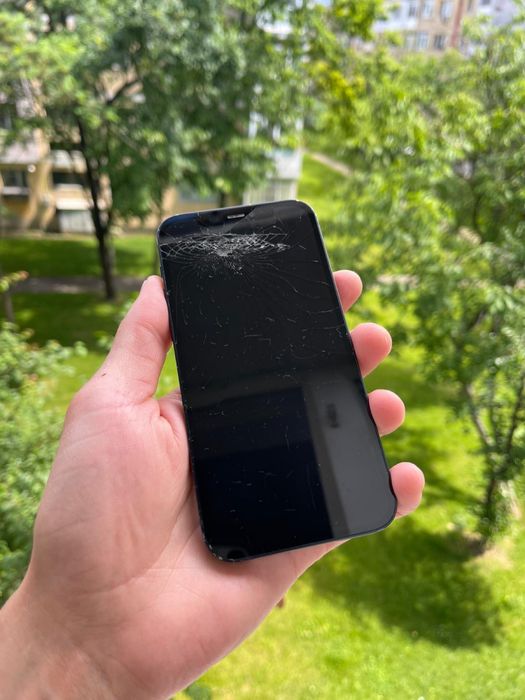 • Iphone 12 • 64gb •  PIESE • dezmembrari •