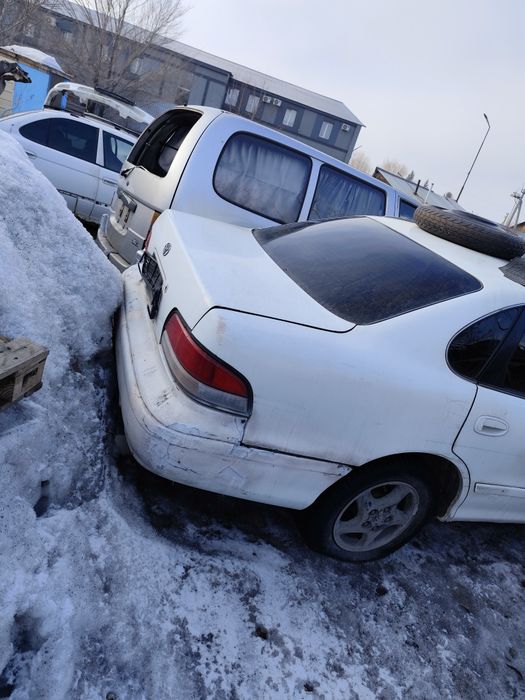 Тоета Авалон по частям