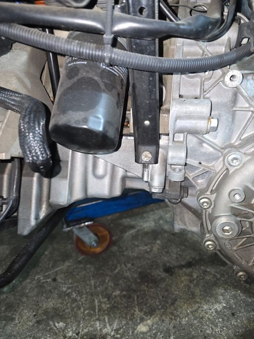 Двигатель с Ауди  А4 в6 ALT