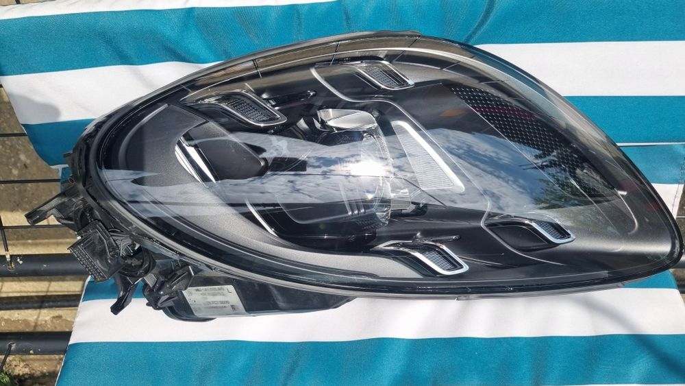 Far porsche boxter