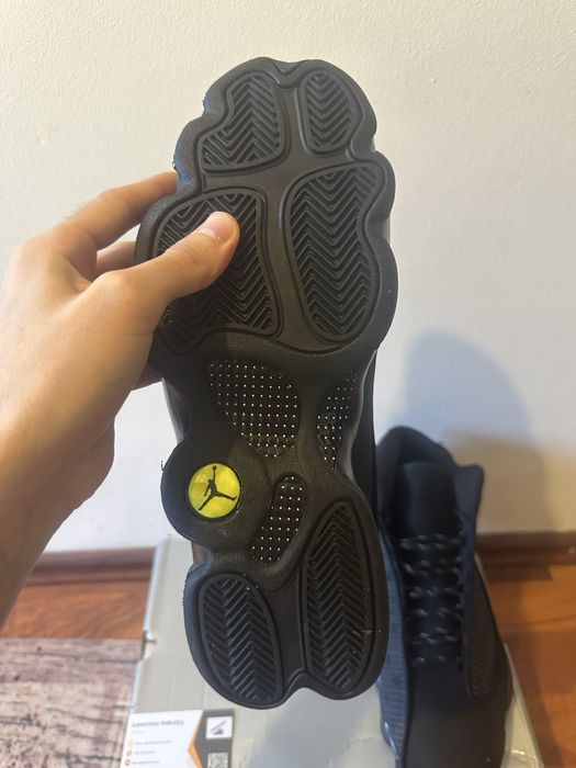 Air Jordan 13 Retro Black Cat