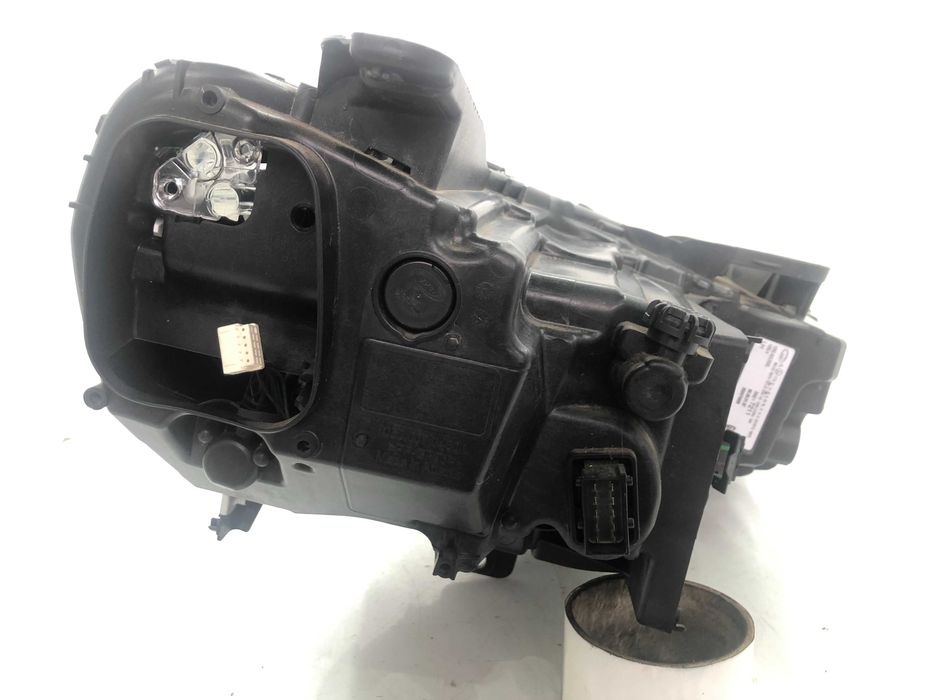 Ляв фар от Opel insignia b sport tourer z18 2018г