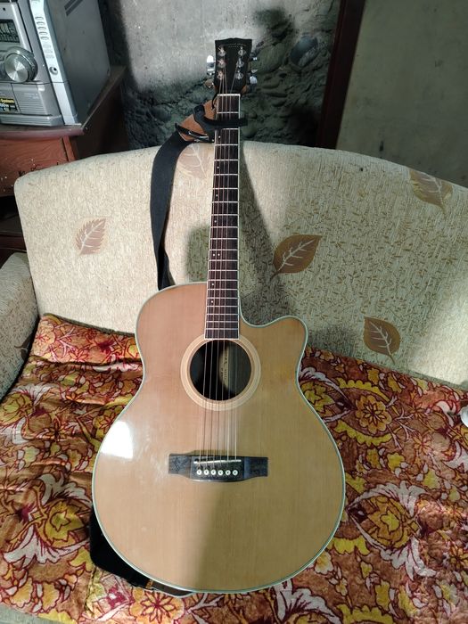 Гитара oriental cherri