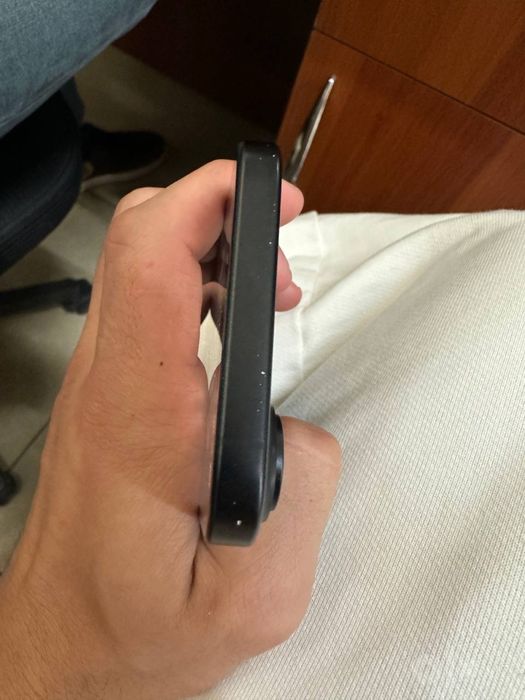 продается iphone 16 100%