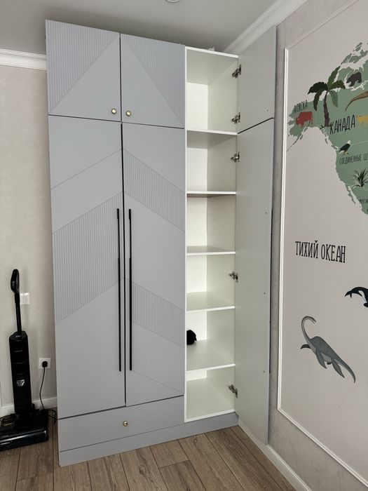 Продам шкаф для спальни