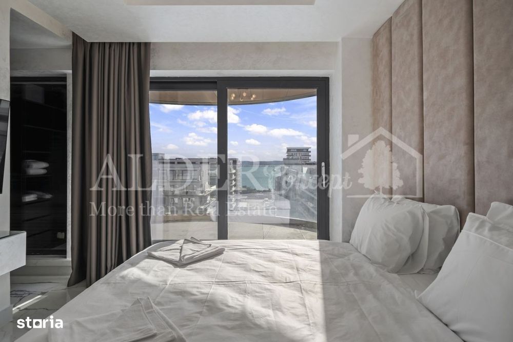 First Mamaia, Crowne Plaza, 3 Camere, Mobilat!