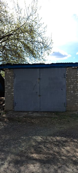 Продам гараж. В черте города.