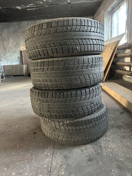 Продаю шины лепкчка 235/55/17