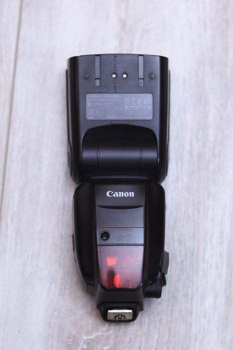 Canon speedlite 600EX-RT