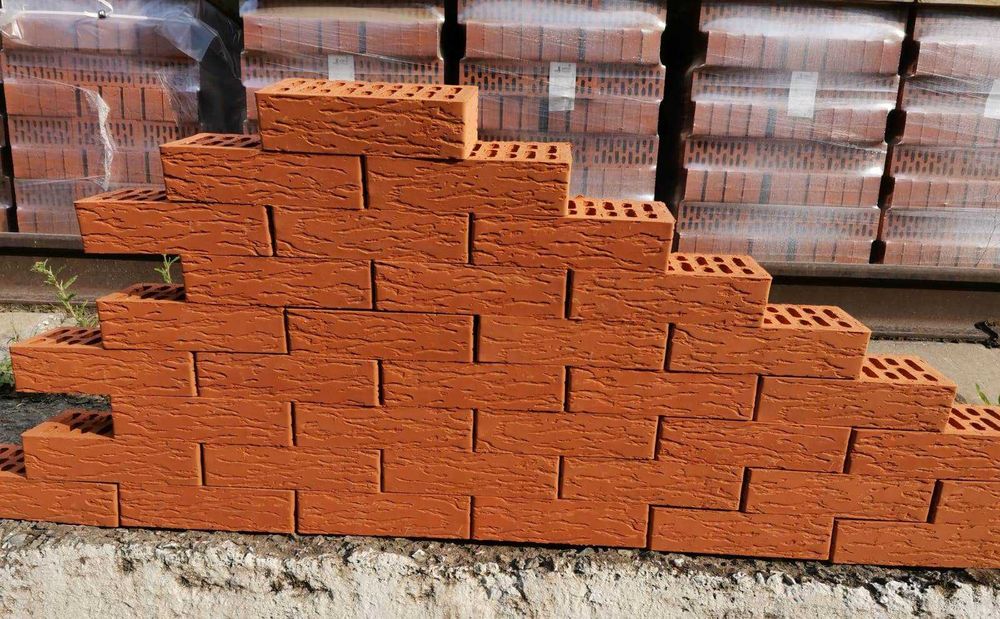 Кирпич  облицовочный