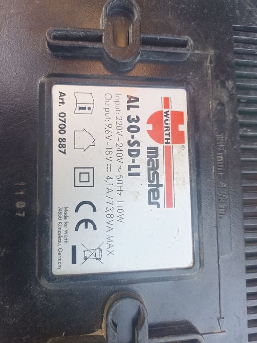 Зарядно за батерии Wurth Master AL 30-SD-LI