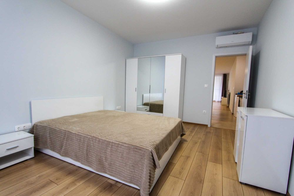 Дава се под наем Тристаен апартамент в София, Оборище - 120 кв.м за 797.64 € - Снимка #5