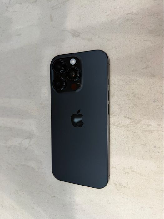 Iphone 16 pro 128GB Black Titanium
