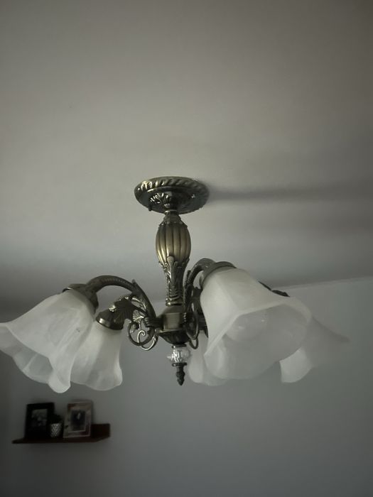 Lustra NOUĂ voluminoasa