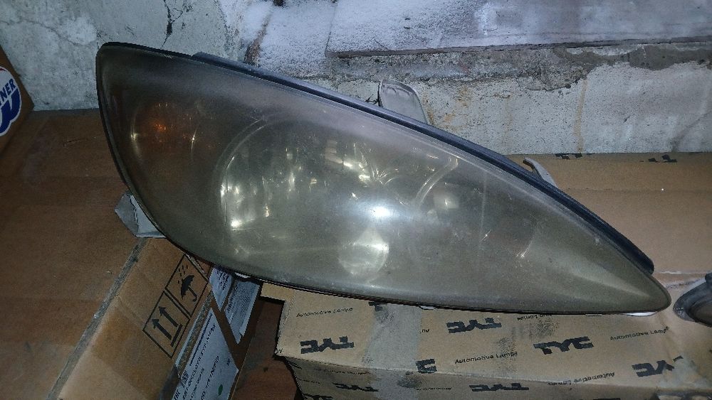 Продам  фары камри30