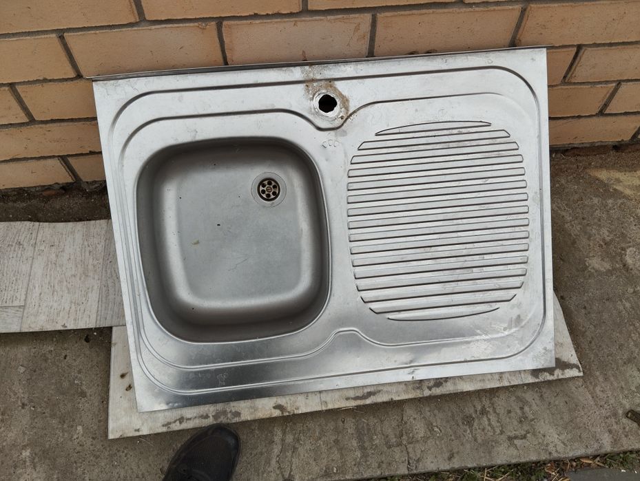 Мойка б/у в отличном состоянии