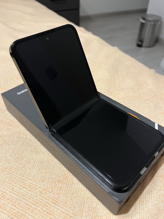 Samsung Galaxy Z7 FE