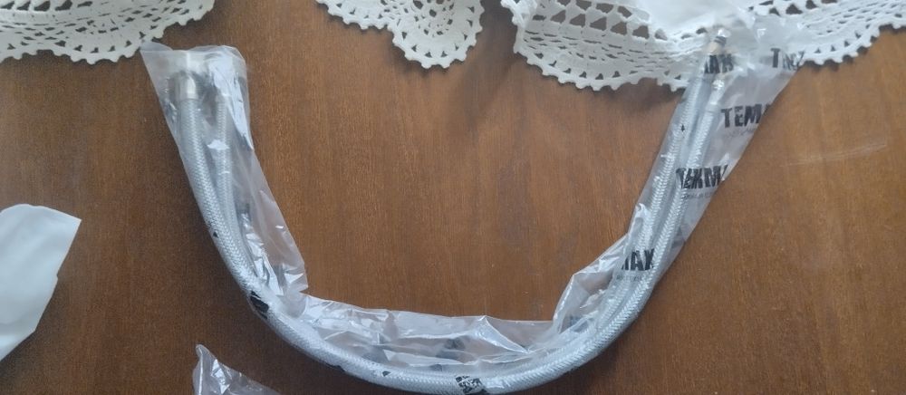 Продам смеситель для кухни