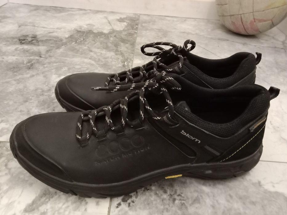 Кроссовки ECCO ..