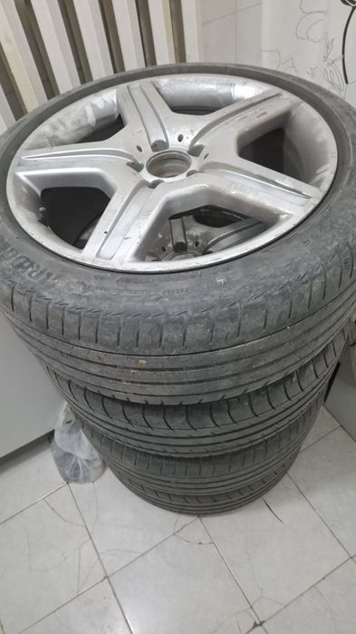 Титанка покрышкасымен