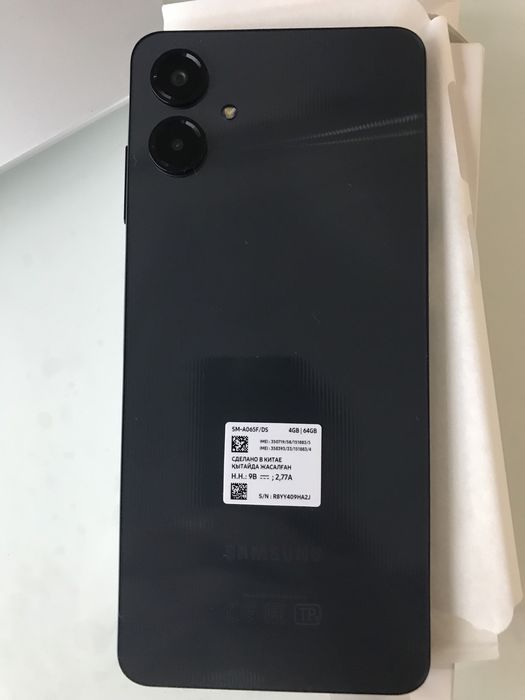 Самсунг А06 4гб/64гб