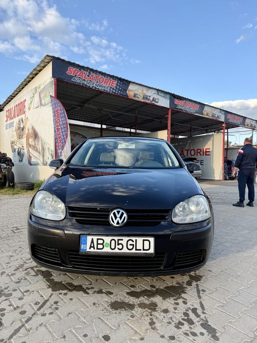 Golf 5, an fabricatie 2004