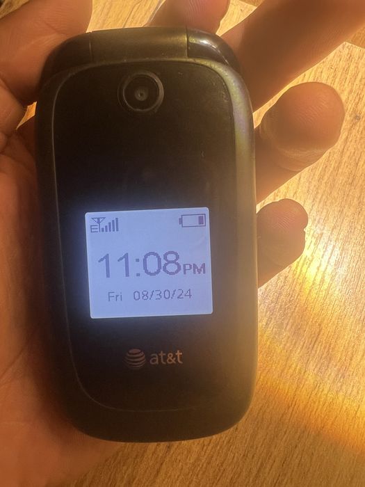 Original AT&T knopkali telefon Breaking Bad dagi bilan bir xil
