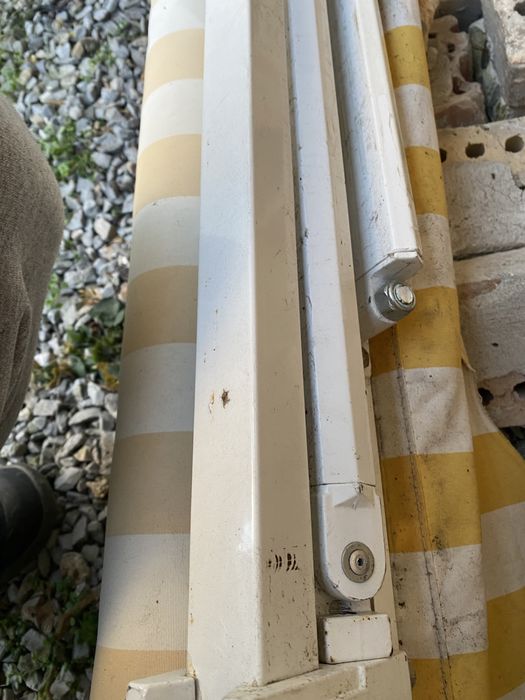 Сенник за тераса или къща от Гермнаия