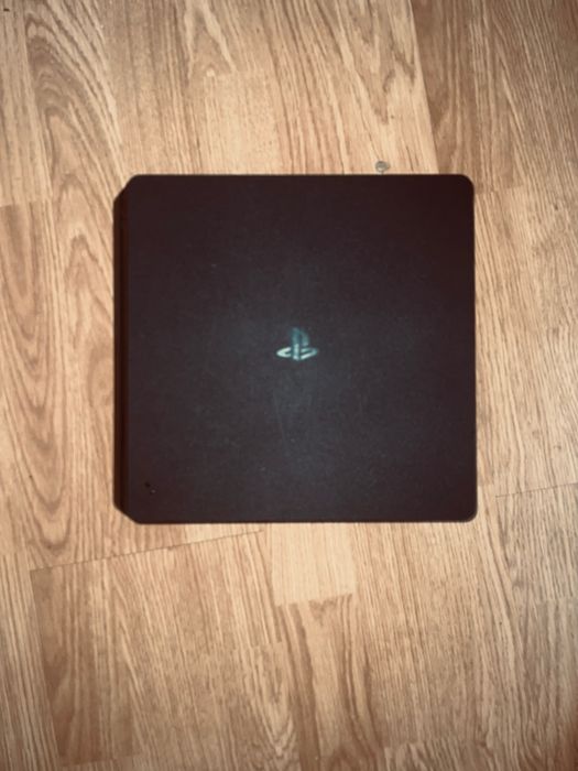 Ps4 slim срочноо