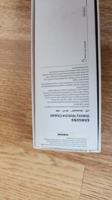 Samsung galaxy Watch 4 46 mm LTE + accesorii