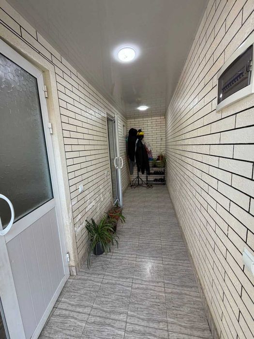 Юнусобод Авлийо Ота  3,6 сотик Яшаш учун курилган ховли Сотилади.