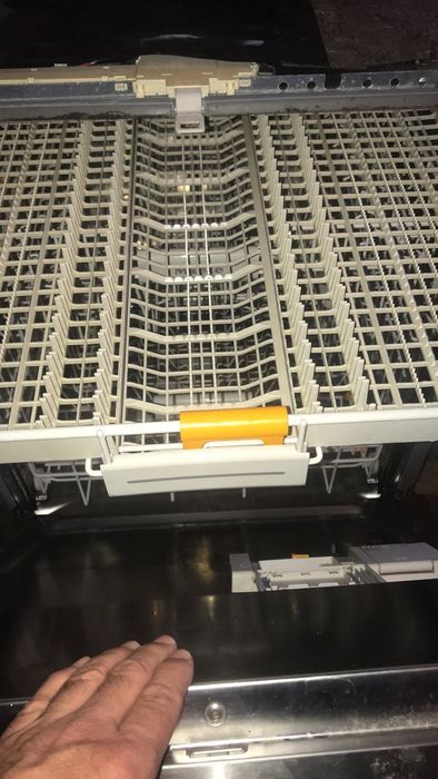 Miele G6365 SCVI XXL съдомиялна за пълно вграждане