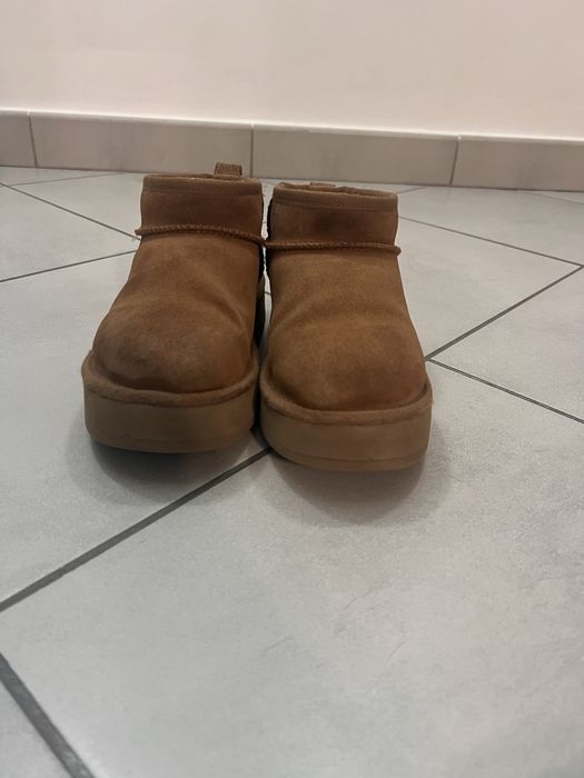 UGG ULTRA MINI         Marimine  33.5