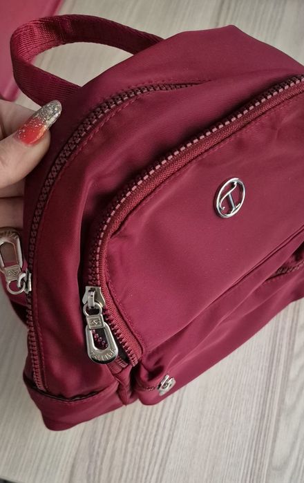 Geanta vișinie din fâș