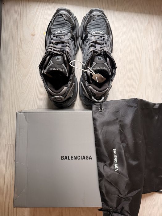 Balenciaga Runner Сив Grunge style