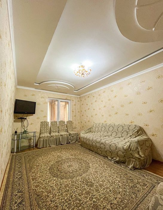 2/2/4 Буз-2 Эко базар 65м2 Ориентир Тараканчик