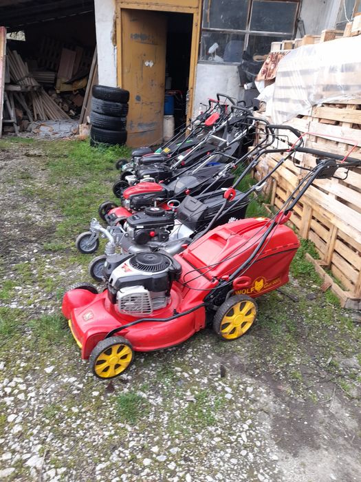 Бензинова самоходна косачка