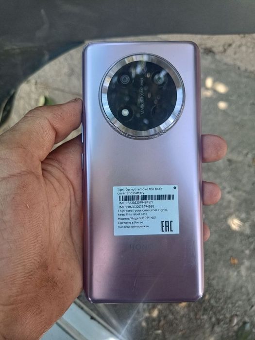 Suvdan ishlaydi 2 kun zaryad ushlaydi xotira 256