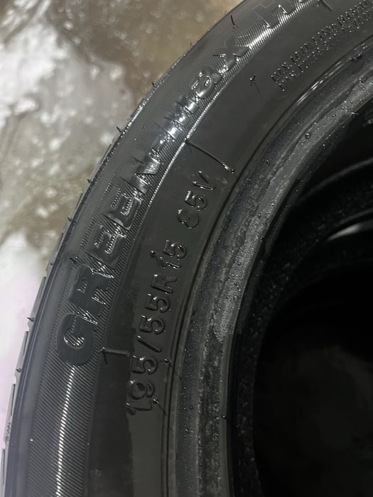 Продам летний комплект резины на 15