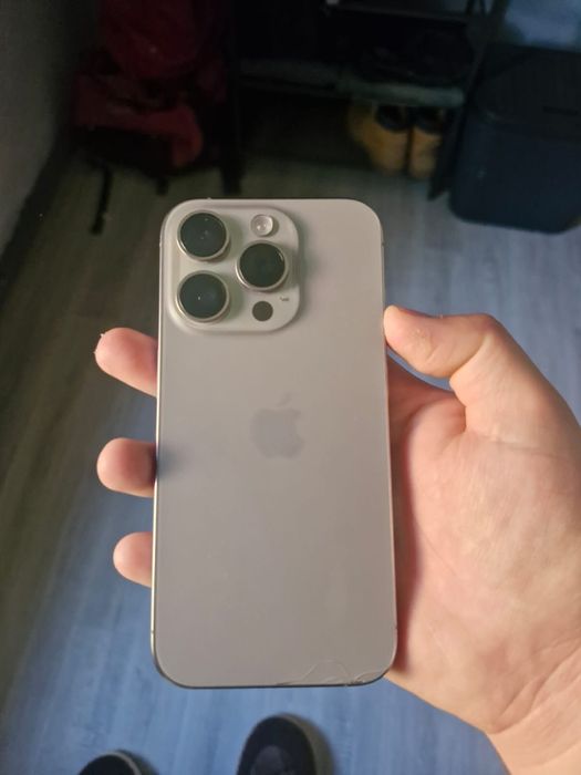 Продам iphone 15 pro