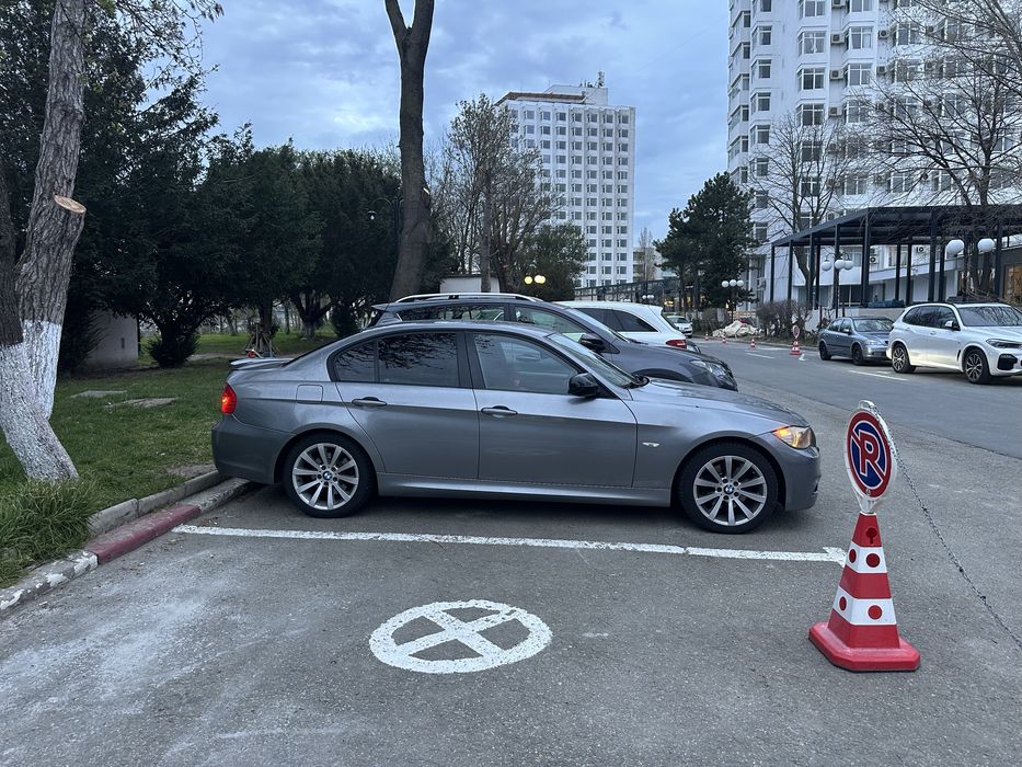 BMW Seria 3 2009 — imagine 2