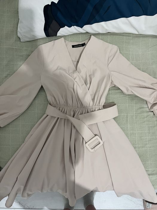 Женское платье пыльно розовое