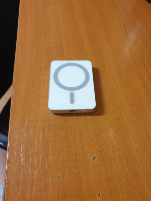 Baterie externa wireless